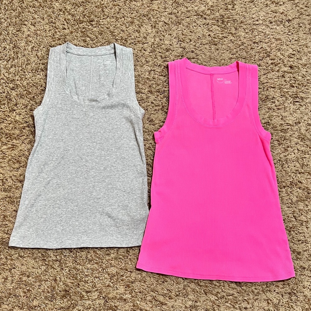 [Aerie] Bundle Of 2 Tank Tops Gray Pink Ribbed Sleeveless Athletic Small